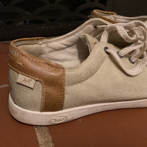 Crème Chaco tennis shoes - Picture 2 of 10